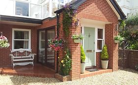 Cranleigh Bed And Breakfast Exmouth